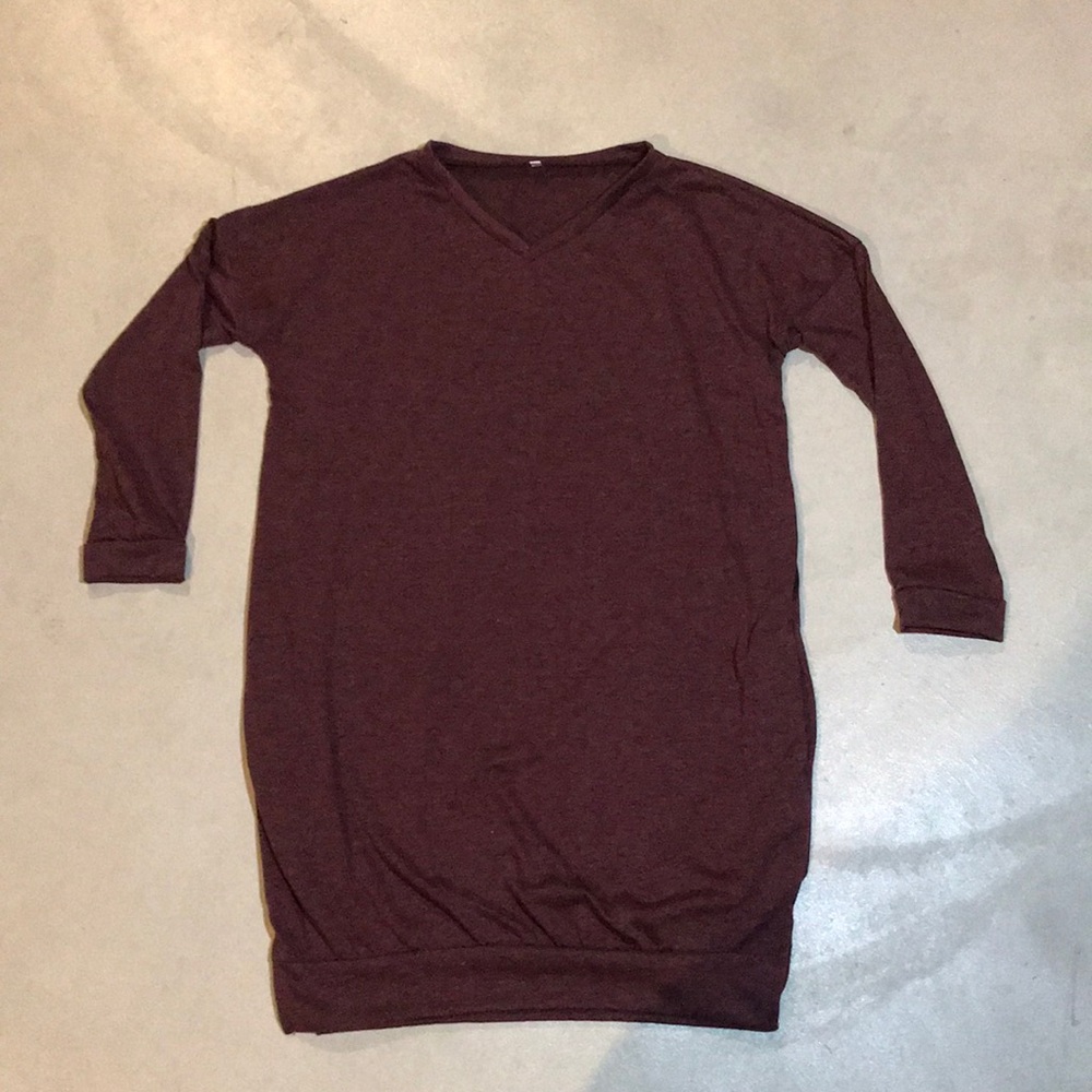 Heather Burgundy V-neck Tunic Pocket Top
